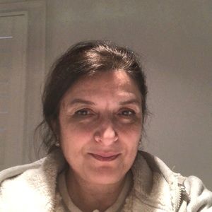 Meet your Posher, Ana